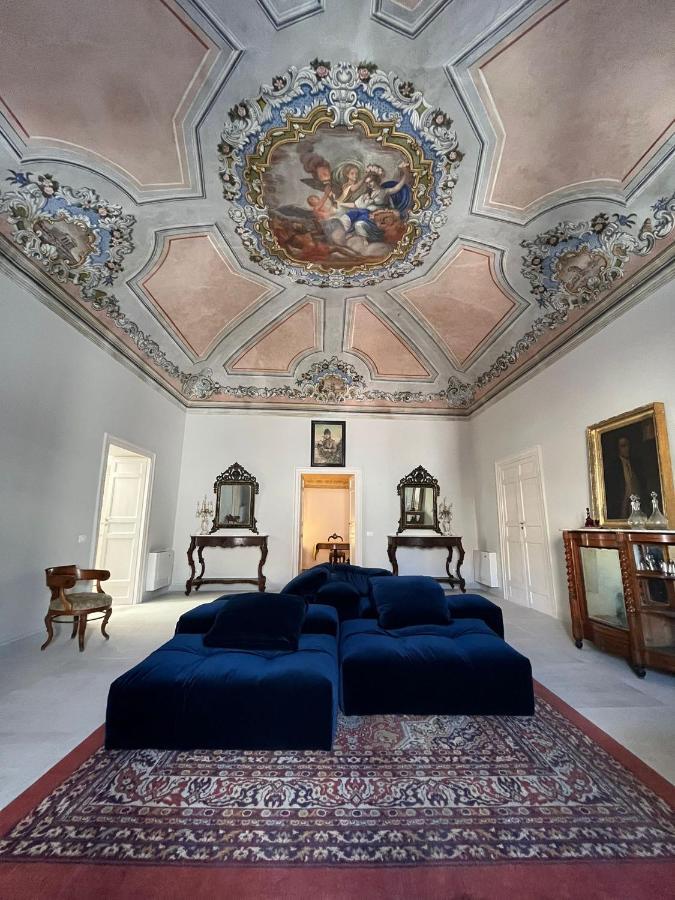 Bed and Breakfast Palazzo Triolo - Dimora Di Charme Корлеоне Экстерьер фото
